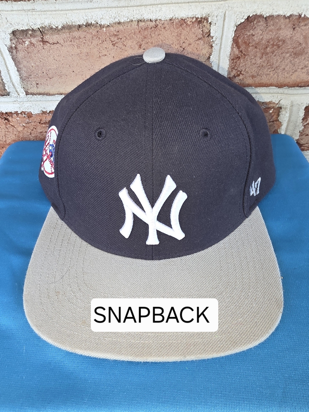 47 New York Yankees Snapback Hat - Black & Tan